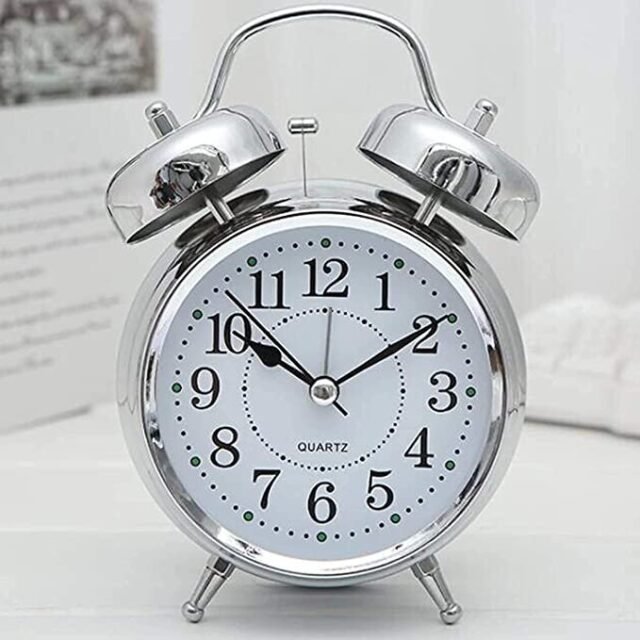 Sendrose Alarm Clock Brass Vintage Twin Bell Table Top Alarm Clock with Night Led Light Display Alarm Clock for Bedroom Heavy Sleepers Kids and Students (Silver)